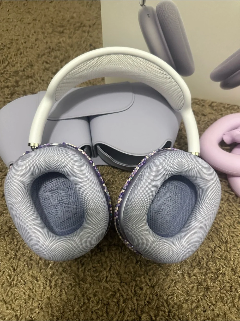 Apple AirPods Max - Lavender with Custom Beaded Protection case